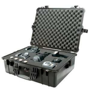 Pelican 1600 Large Protector Case Black with Pick N Pluck Foam Insert. Internal Dimensions of 54.6 x 42 x 20.3 cm