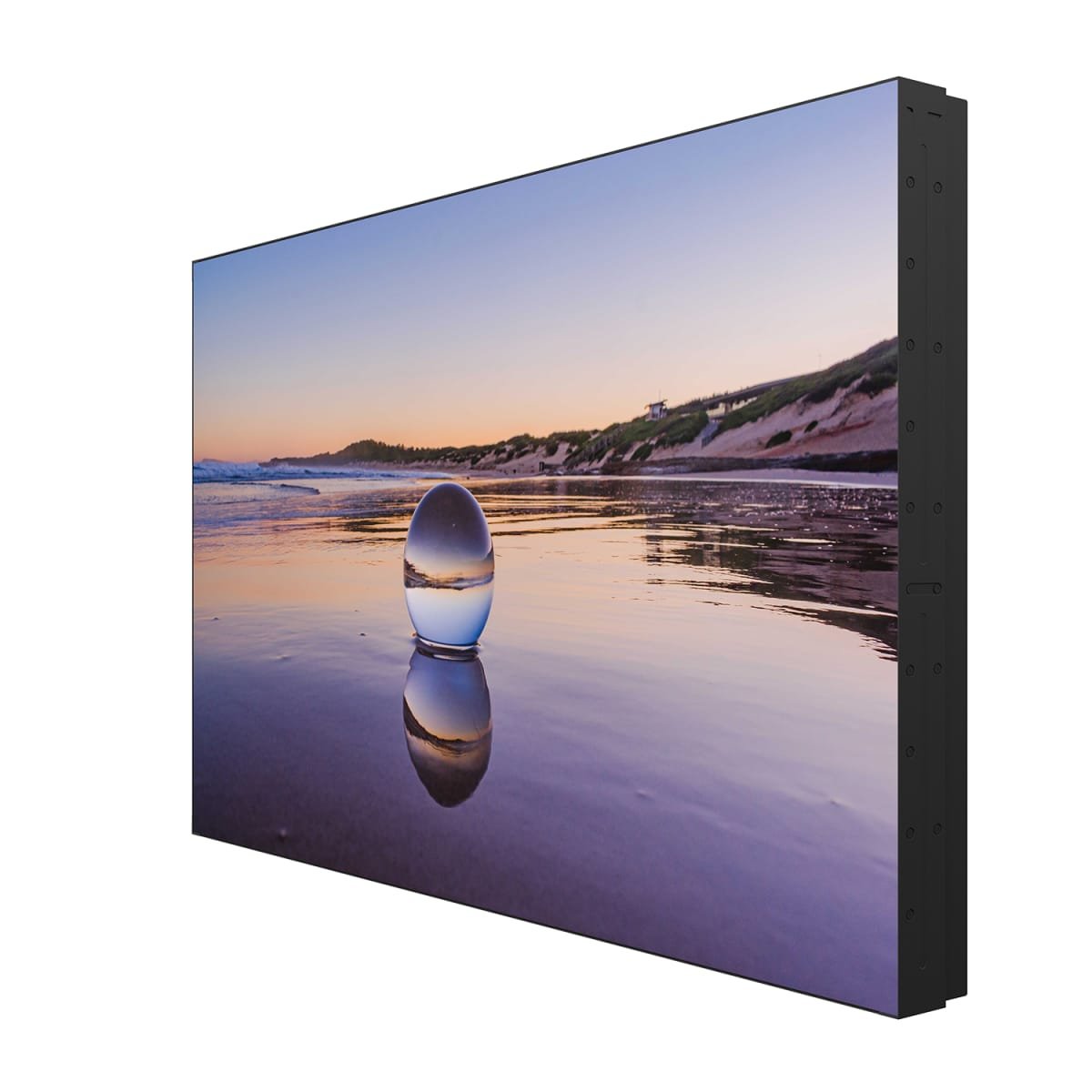 Hisense 46VW25E Commercial Video Wall Panel | Large-Format Tiled Display Infrastructure 10 Hisense 46VW25E unboxed with included accessories and remote controller