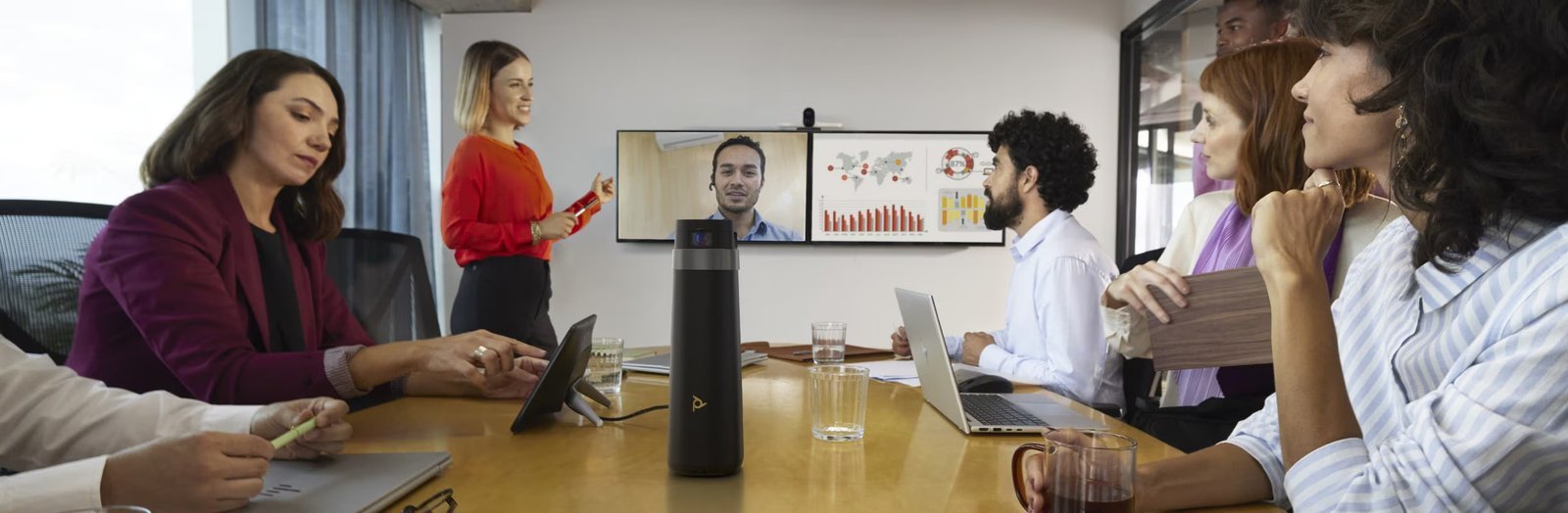 HP Poly Studio G62 Studio E70 DirectorAI framing A/V peripherals large room