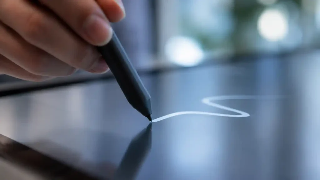 Best Interactive Whiteboard 2026 – Smart Learning & Collaboration 3 Close up of stylus writing on a commercial interactive whiteboard display showing digital ink response and touch latency performance