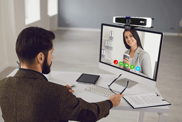 AVer VB130 | 4K Video Bar with Intelligent Lighting for Huddle Rooms and Small Meeting Spaces 1 AVer VB130 4K video bar intelligent lighting huddle room front view